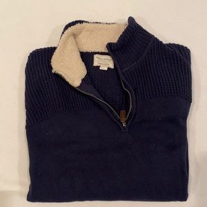 Field & Stream medium zip up sweater